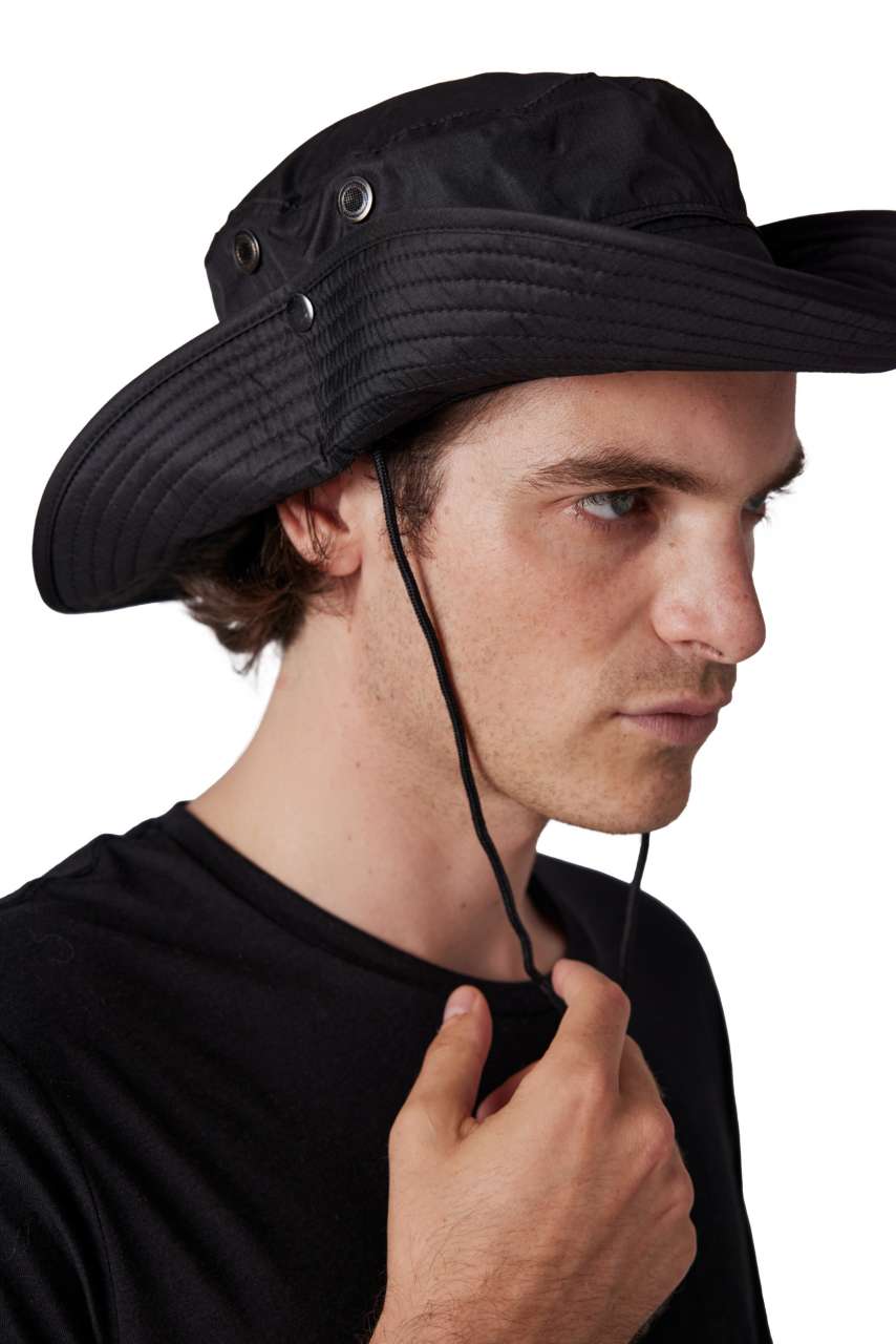 OUTDOOR HAT - Image 2