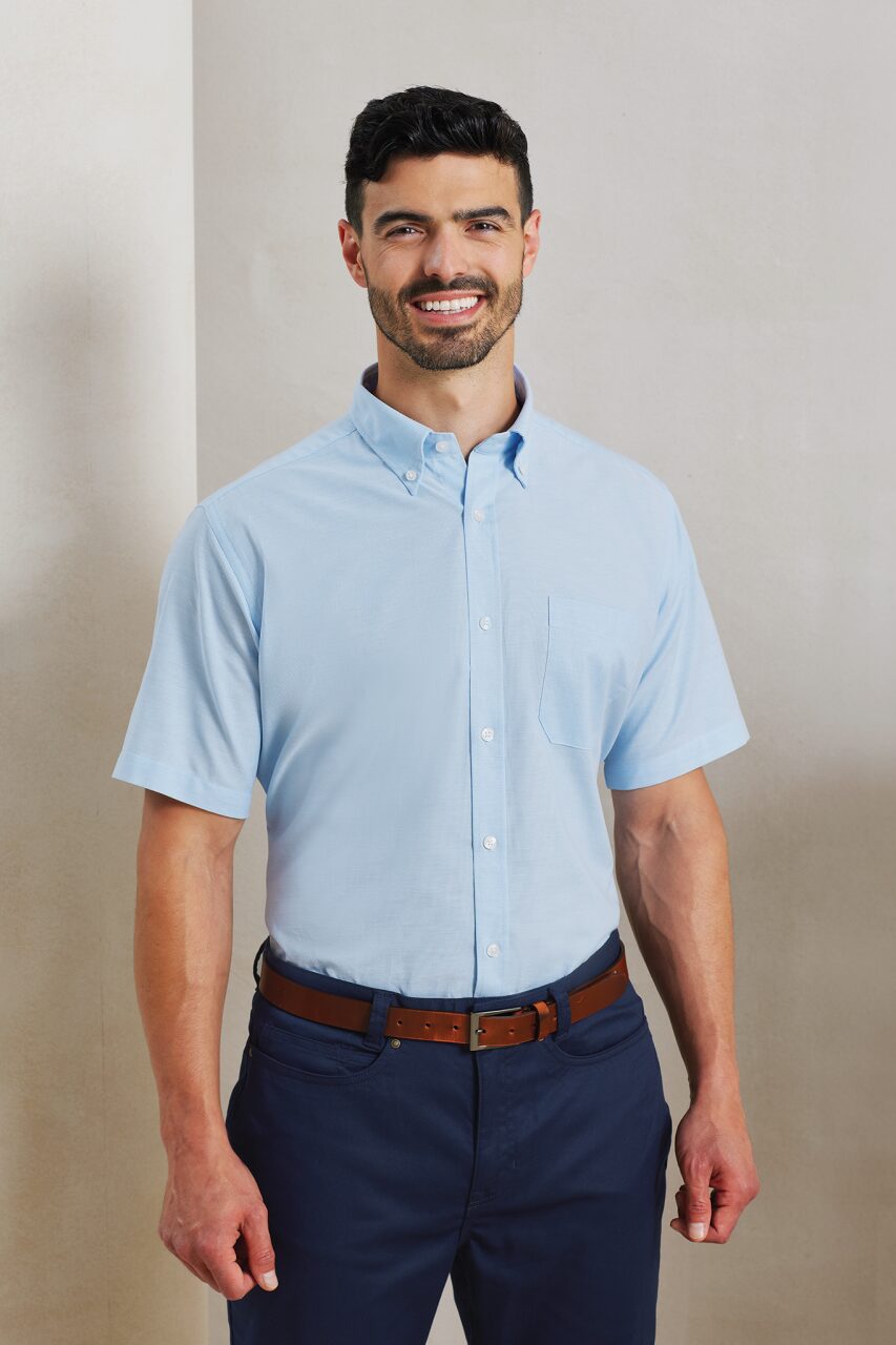 MEN’S SHORT SLEEVE SIGNATURE OXFORD SHIRT - Image 5