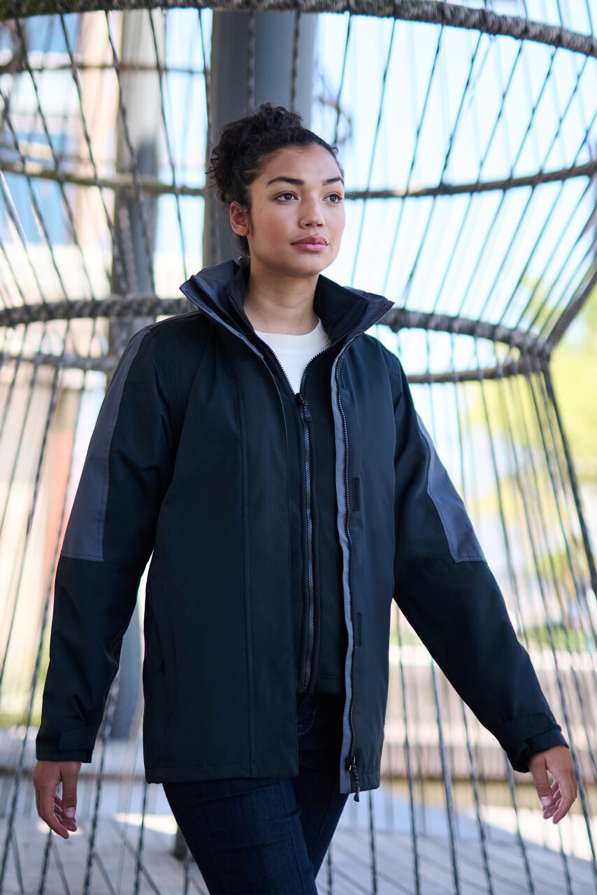 WOMEN'S DEFENDER III WATERPROOF 3-IN-1 JACKET - Image 12
